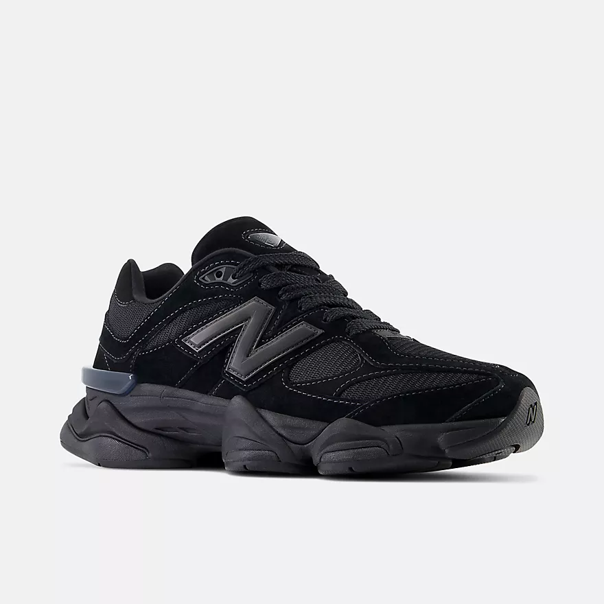New Balance 9060 (Black)