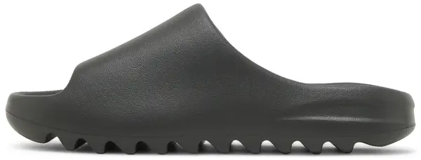 Yeezy Slides (Black) - 2