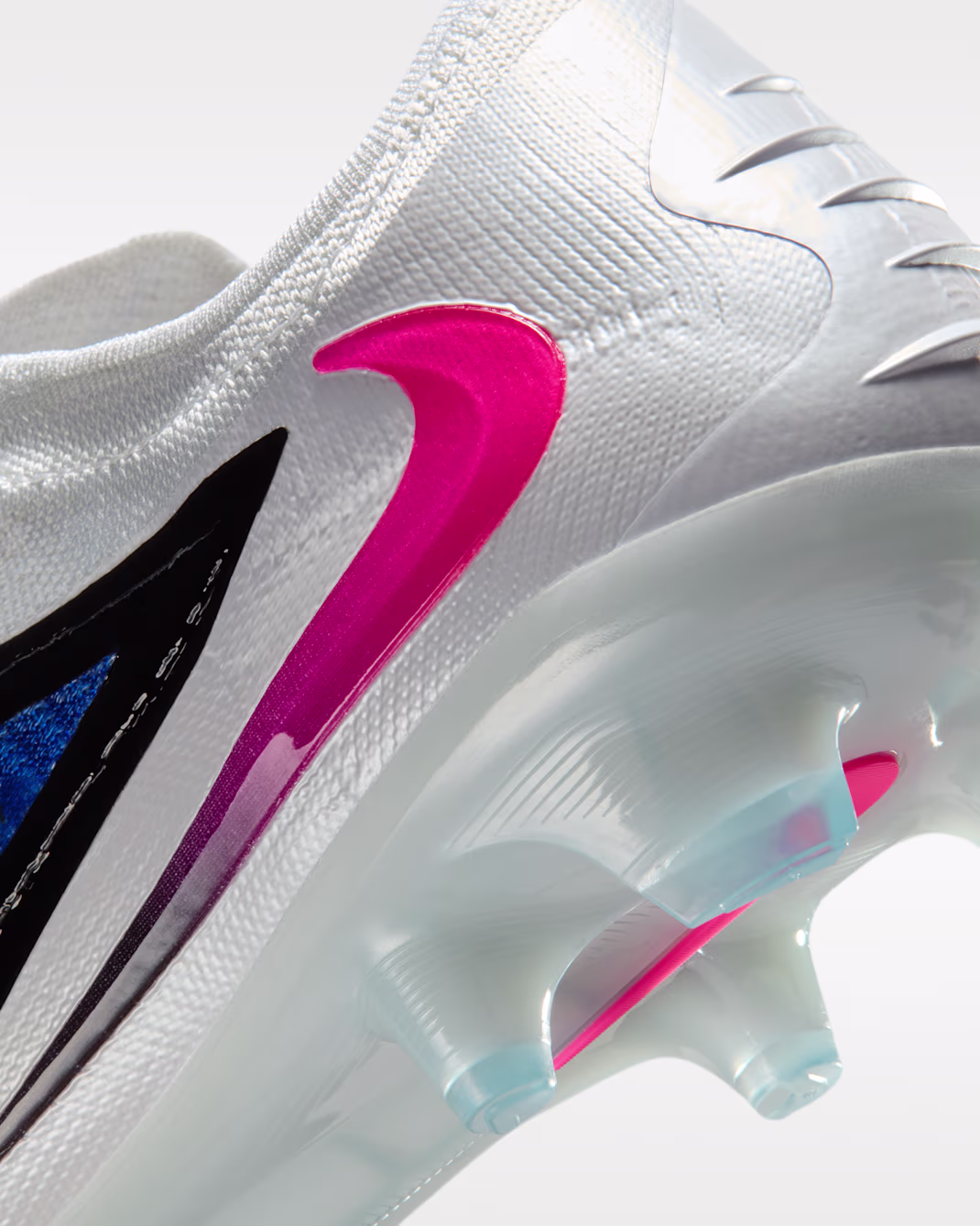 Nike Phantom 6 Low - 9