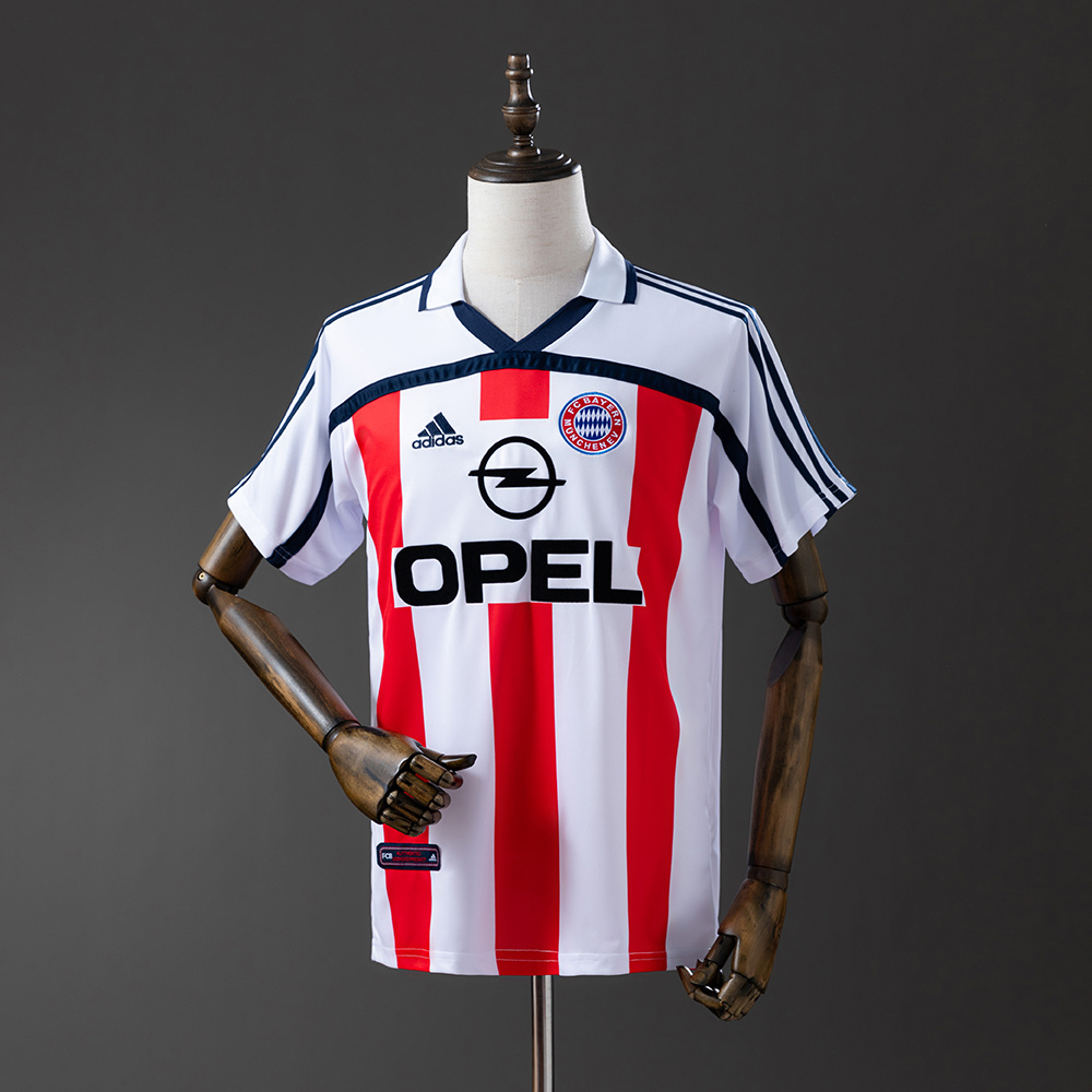 Retro Bayern Munich away 00/01
