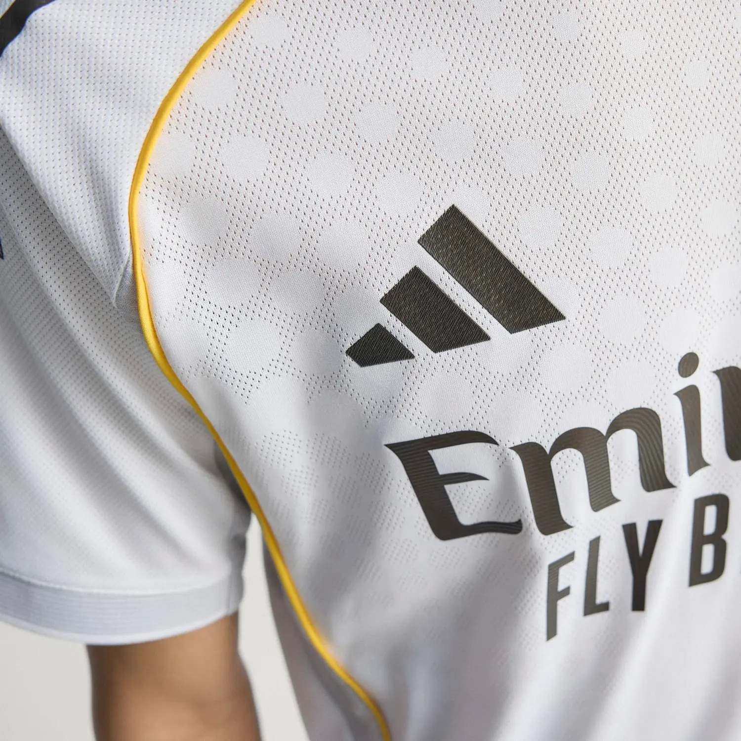 Real Madrid Home 2024-25 - 4